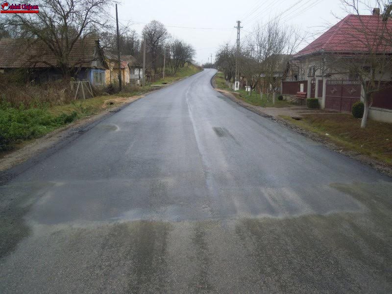 asfaltarea-drumului-judetean-dj-109b-fundatura-cornesti-13